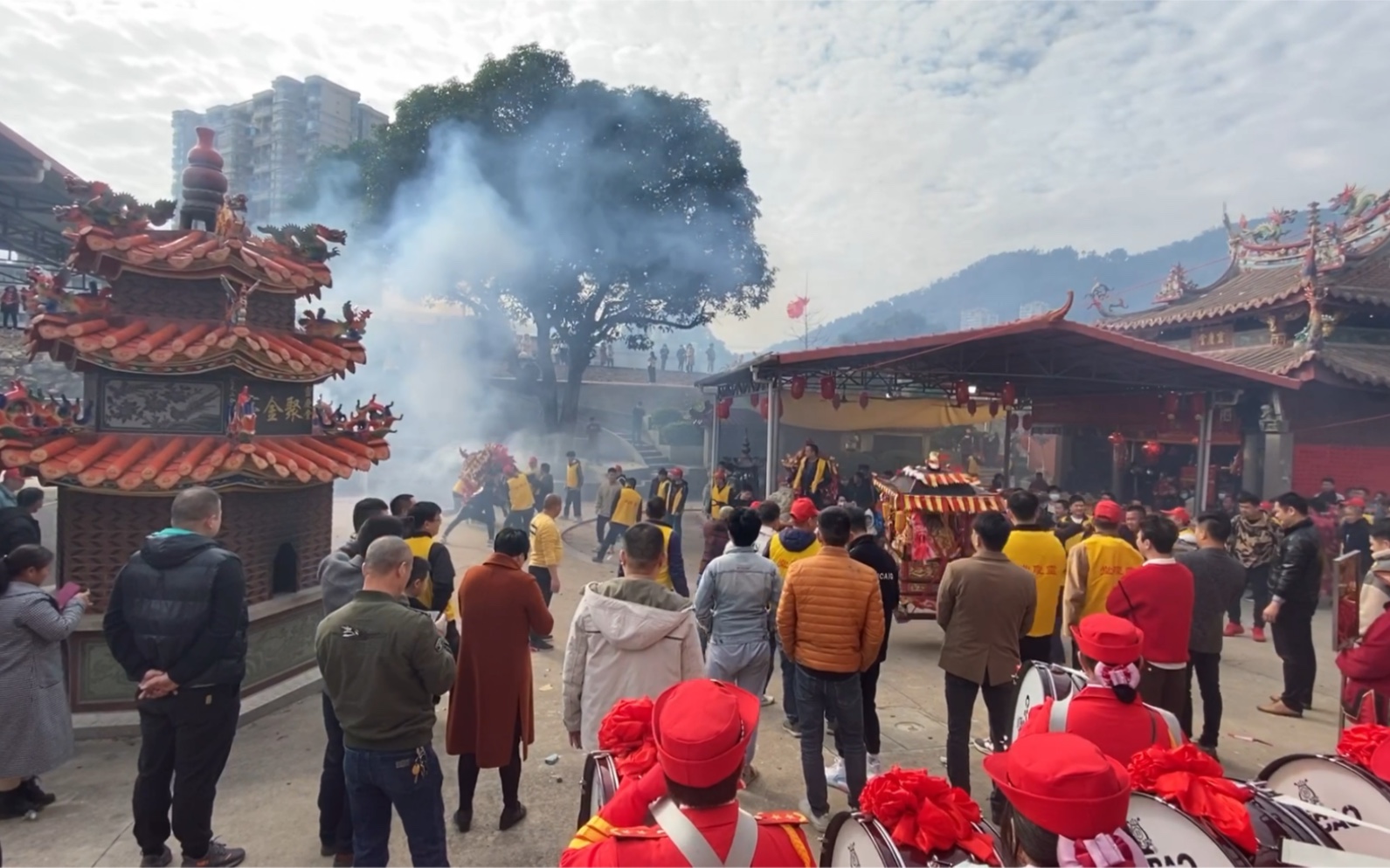 大年初四,福建闽南地区民间活动,神明巡街!哔哩哔哩bilibili