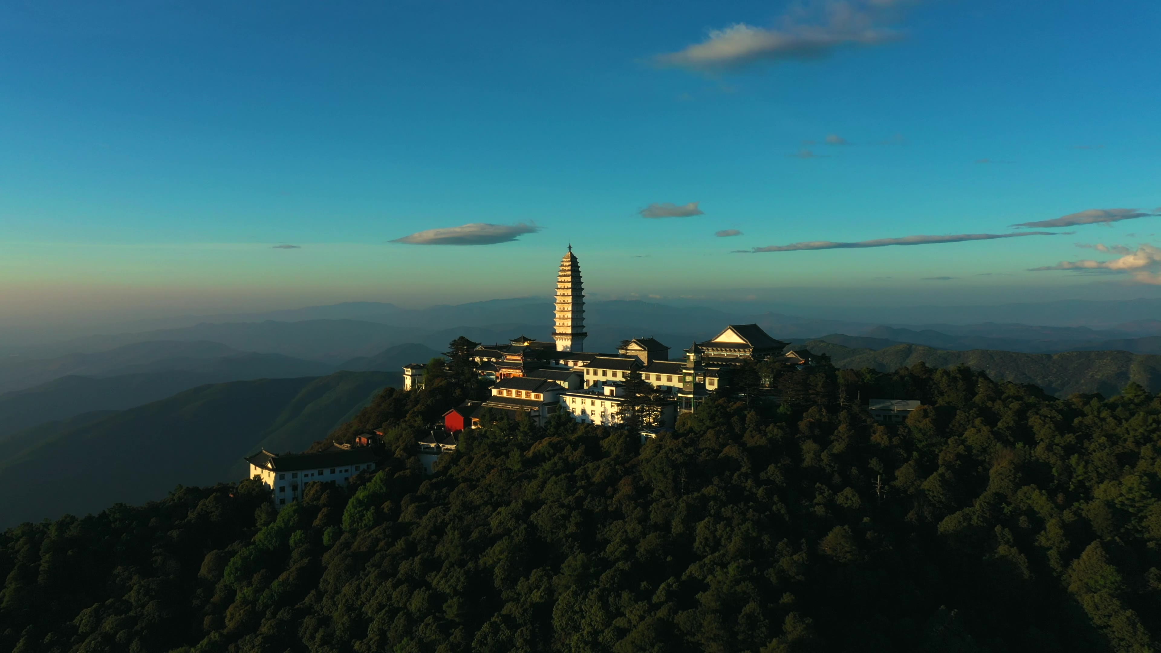 大理宾川鸡足山(金顶日出)_哔哩哔哩_bilibili