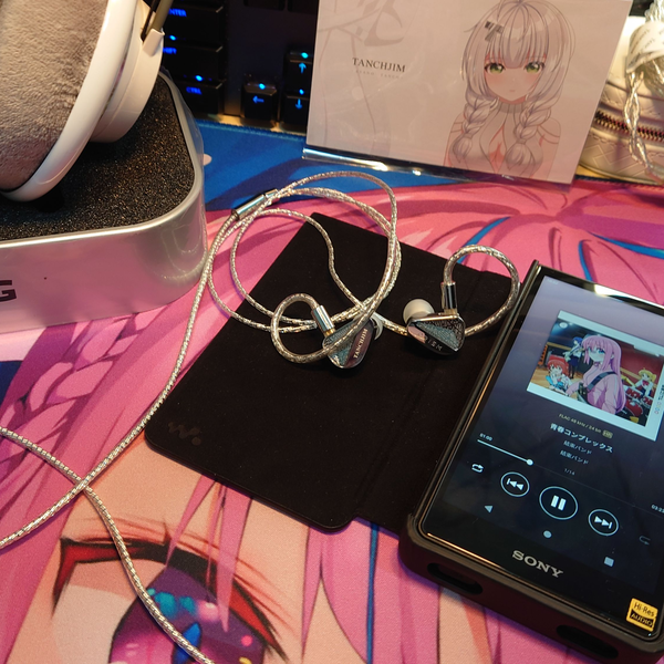 开箱】SONY Walkman NW-ZX707 初音未来刻印版_哔哩哔哩_bilibili