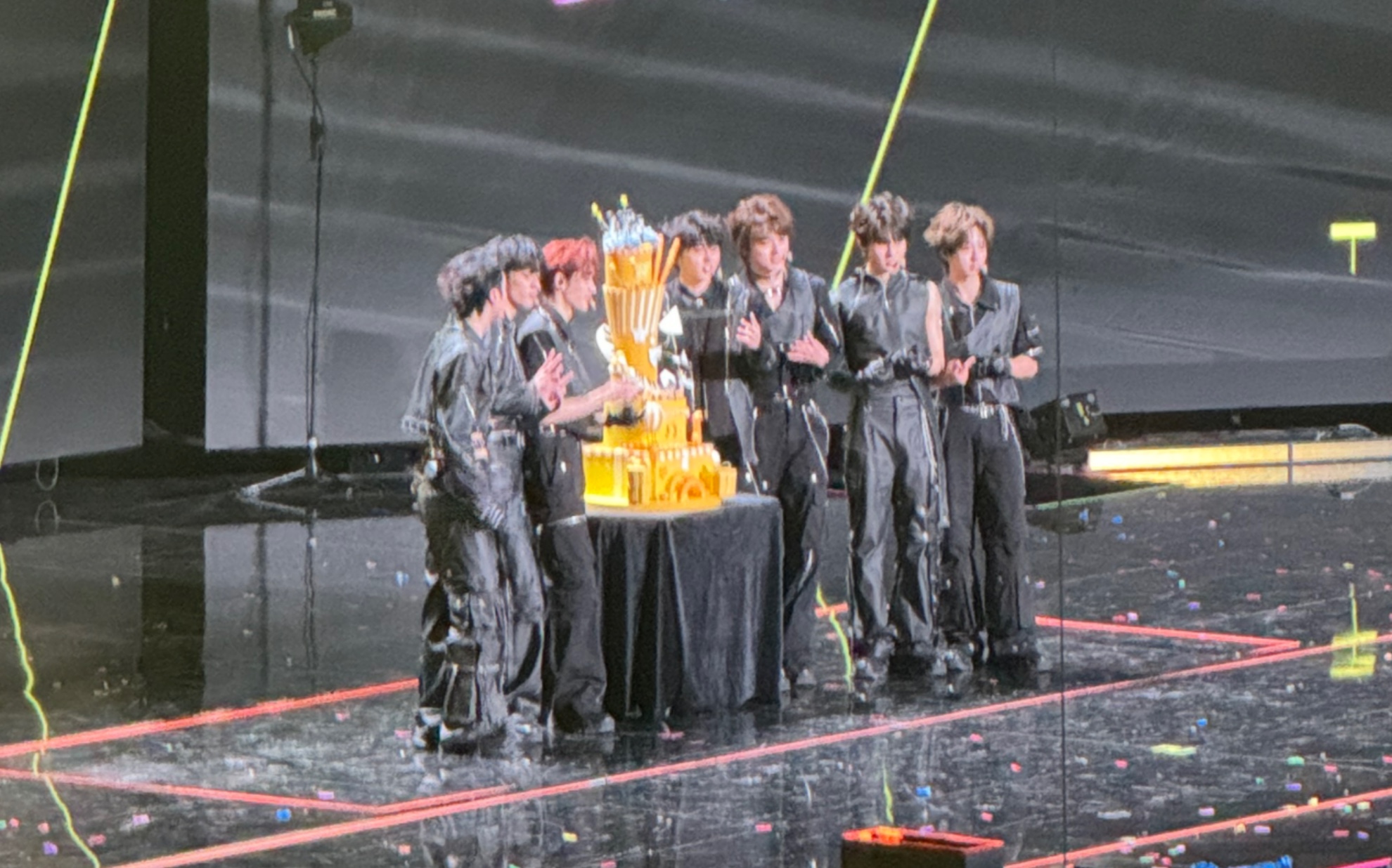 【时代少年团四周年澳门演唱会231118】舞台合集