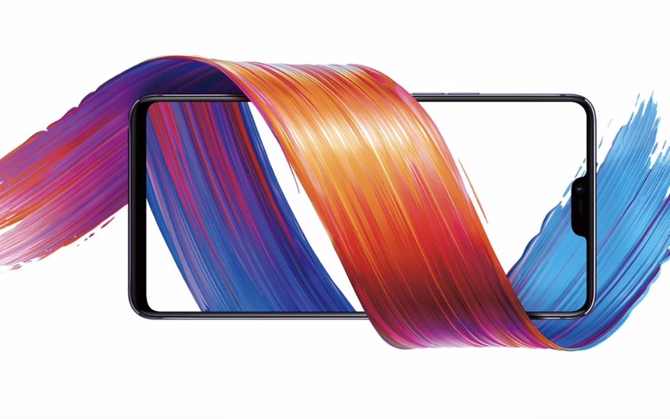 oppo刘海屏新机亮相北京流光渐变后背强势吸睛