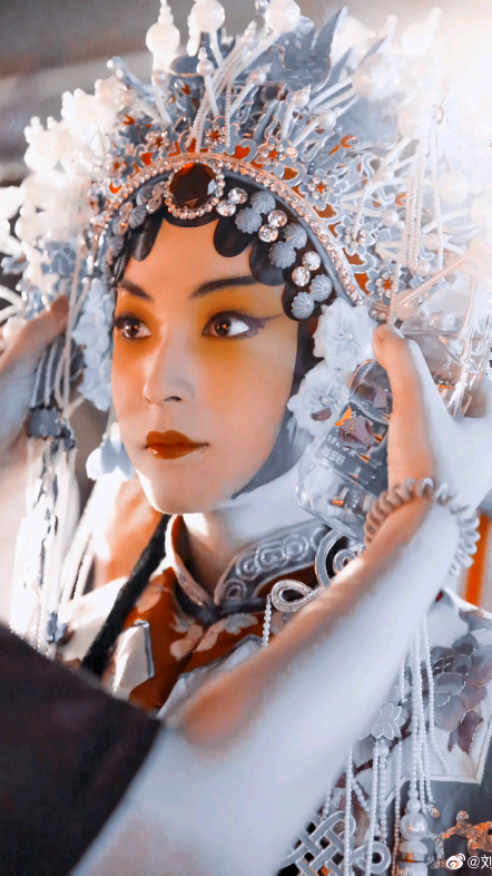 【刘宇】谁没看过刘宇的戏曲扮相,我都会伤心的,ok!