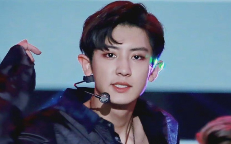 【朴灿烈】在逗号刘海这方面 我哥根本没有对手的好嘛?