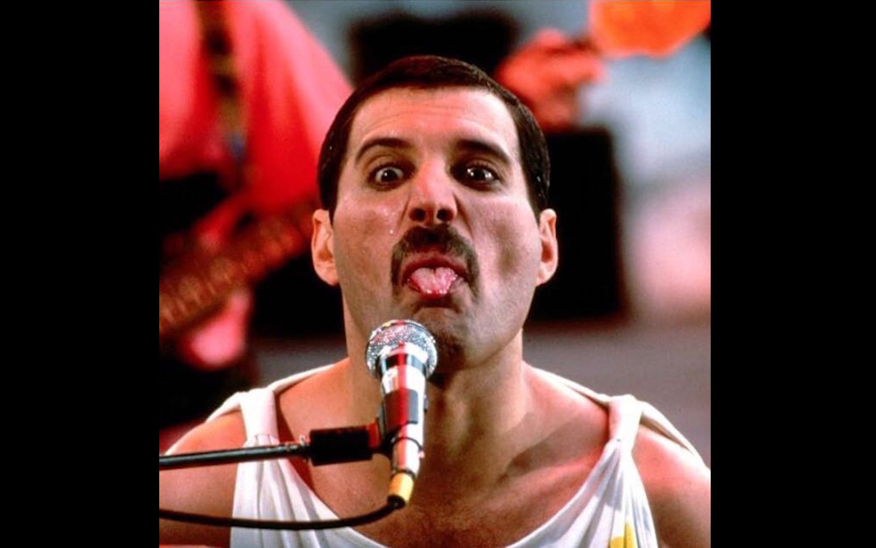 【queen皇后乐队】闪闪发光的freddie 孤单又灿烂的牙叔_哔哩哔哩 (゜