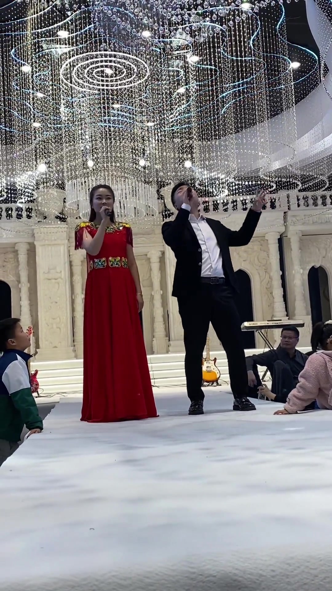 野强强妮子榆林演出第二段妮子