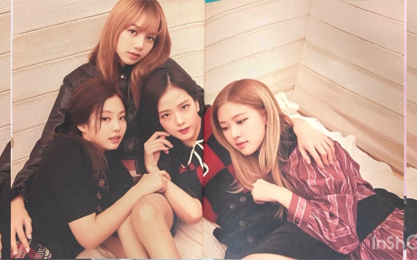 blackpink日本初公式photo book