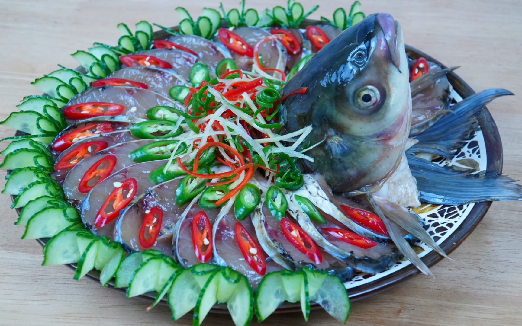 10块钱的草鱼,做成酒店198元的特色菜,孔雀开屏,好看又好吃,过年必备