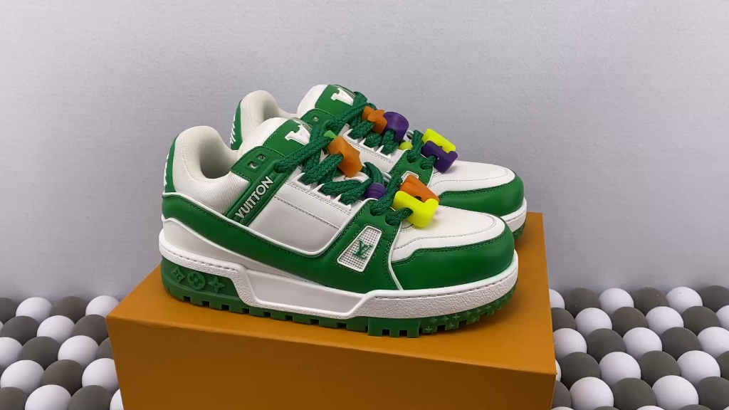 lv trainer maxi 小胖丁 绿色 真假细节鉴别