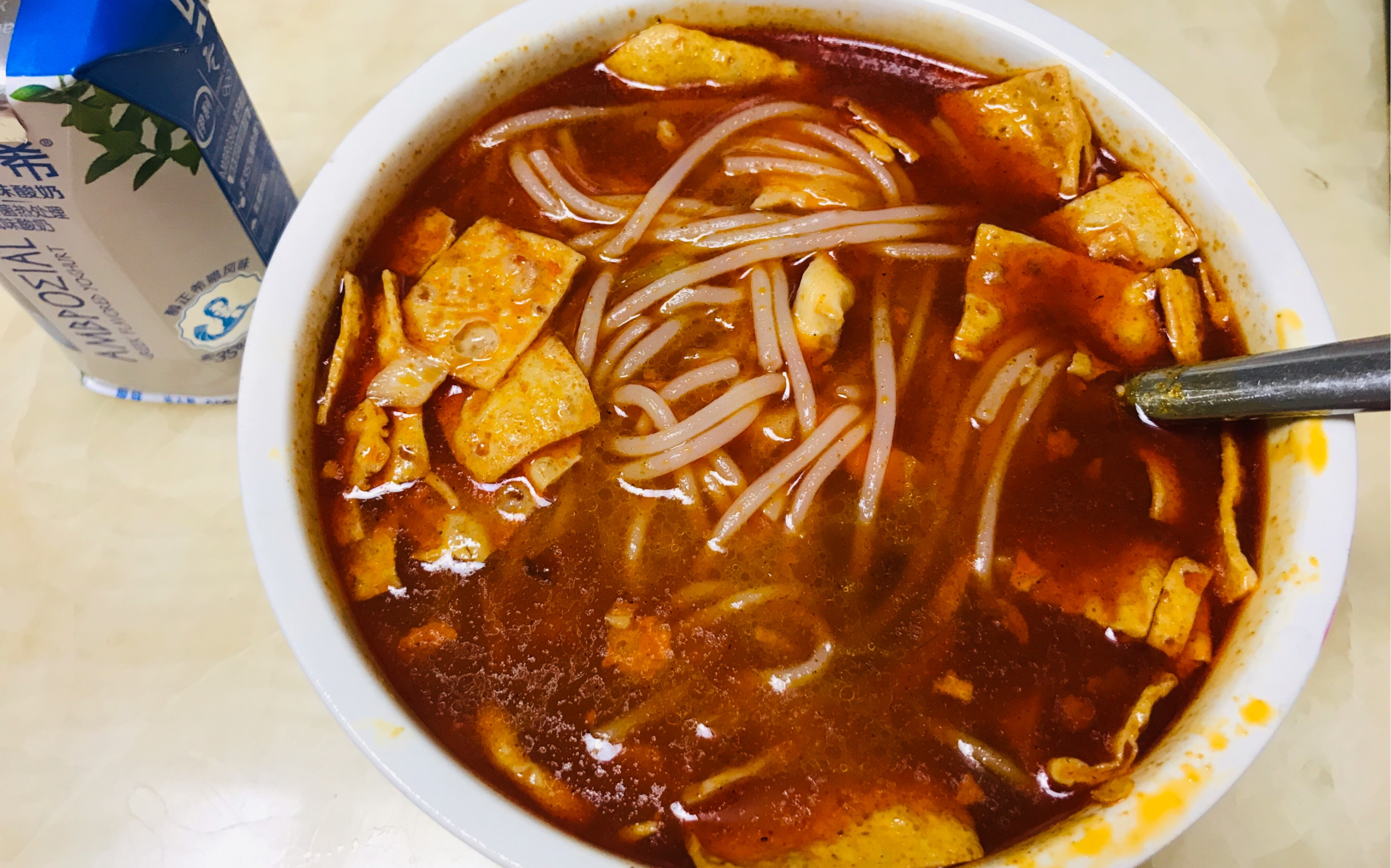 螺蛳粉 大家一起进来嗦粉