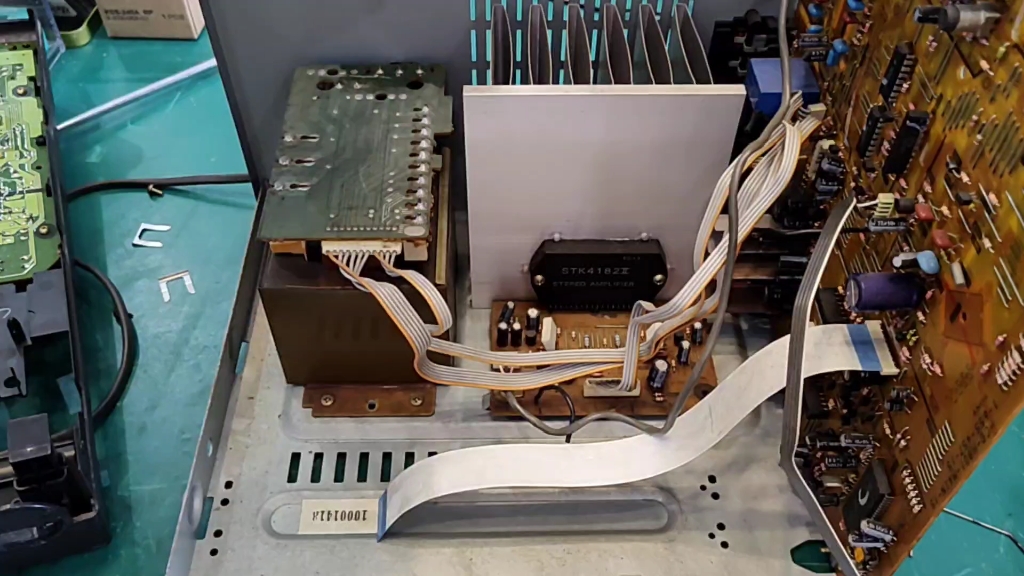 九十年代初期的索尼组合音响g80的维修和翻新