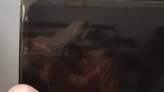 我家里的电视机和猫咪