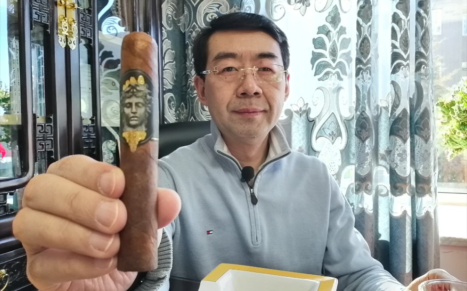 品吸非古雪茄Alec Bradley gatekeeper罗布图,看看这支众人说好的茄合自己的口味么?哔哩哔哩bilibili