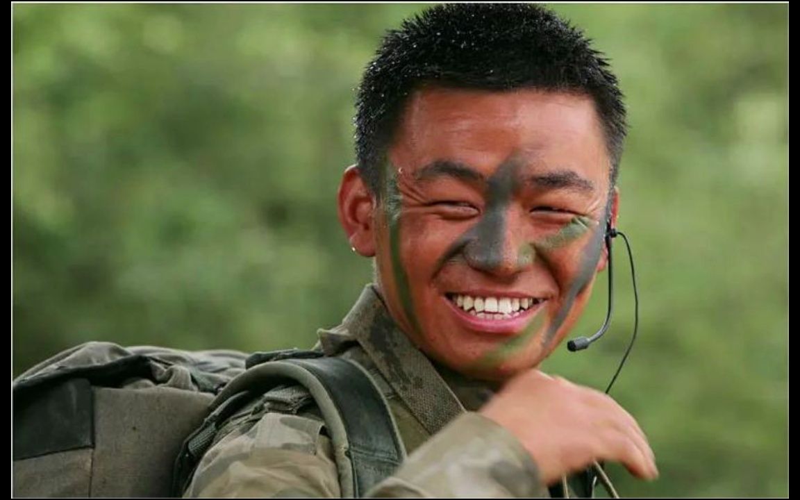 刀郎 - 《驼铃》送战友踏征程,默默无语两眼泪,战友情太珍贵了