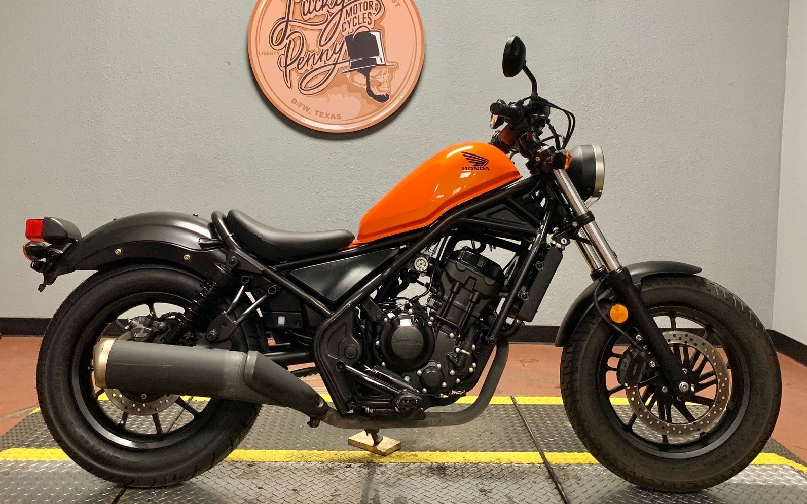 本田cm300,rebel250改装排气,跑街实拍_哔哩哔哩 (゜-゜)つロ 干杯