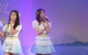 Video herunterladen: [FameBNK48] Fancam - Kimi wa melody  -  BNK48  Roadshow Mini Concert Central Cho