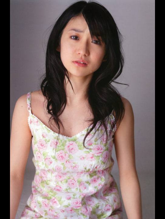 akb48写真集《跳跃和哭泣》鉴赏