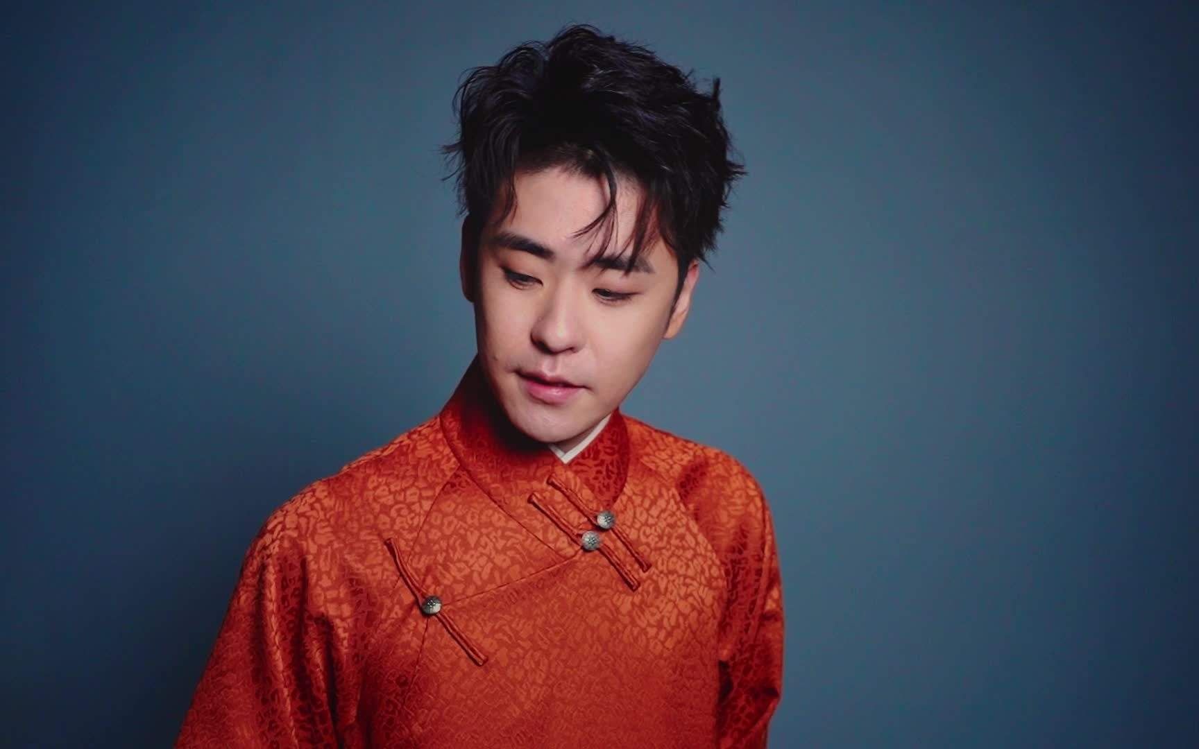 笑傲江湖:德云社颜值担当张云雷登台,明明可以靠脸吃饭的