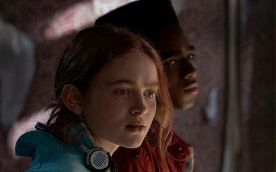 怪奇物语max奔向朋友那一刻真的好热血啊啊