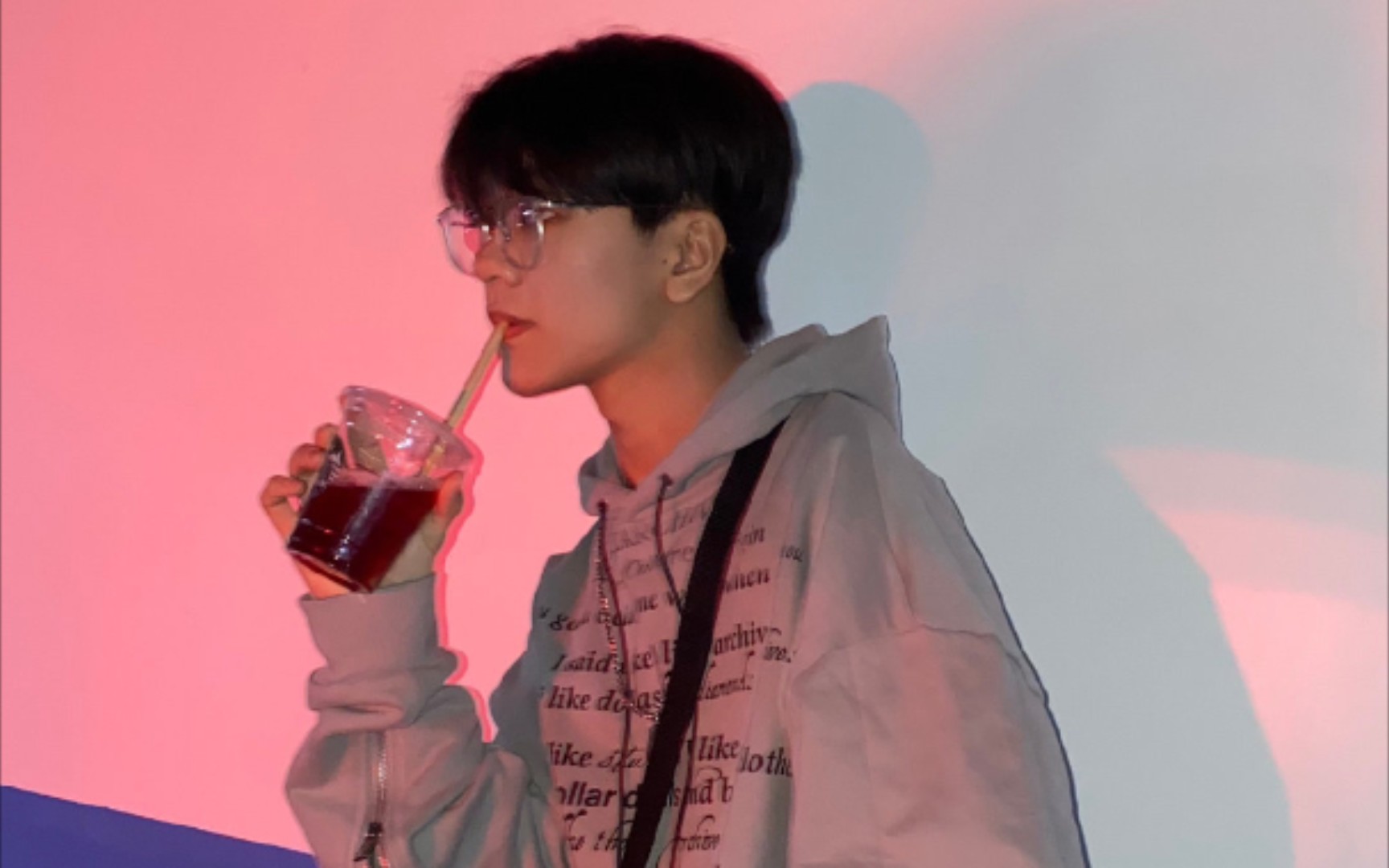 15岁全自动爱豆性感翻跳蔡徐坤《情人》【boystory_贺鑫隆】