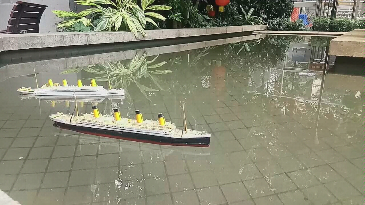 黄家海军不列颠尼克号和泰坦尼克号