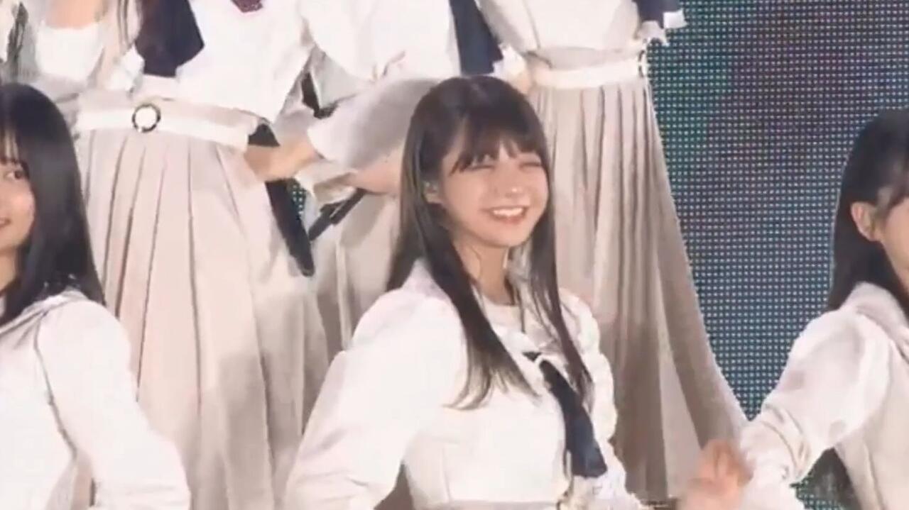 乃木坂fes冨里奈央《バンドエイド剥がすような別れ方》个人focus_哔哩
