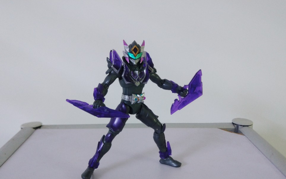 08评测铠甲勇士拿瓦酷雷伏6寸可动人偶