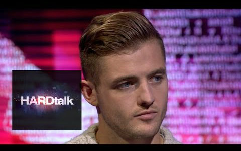 【robbie rogers】出柜足球运动员robbie rogers谈更衣室恐同