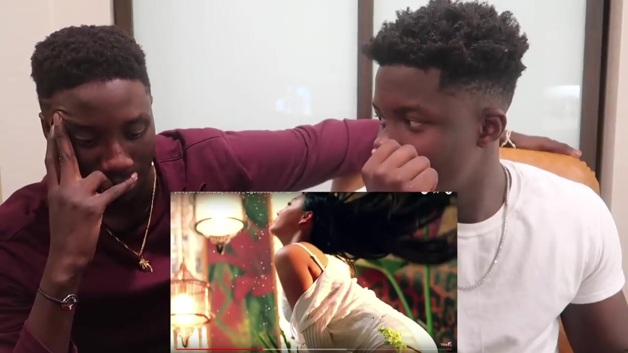 【fo squad】【中字】第一次看mamamoo的egotistic,两人看到血脉贲张