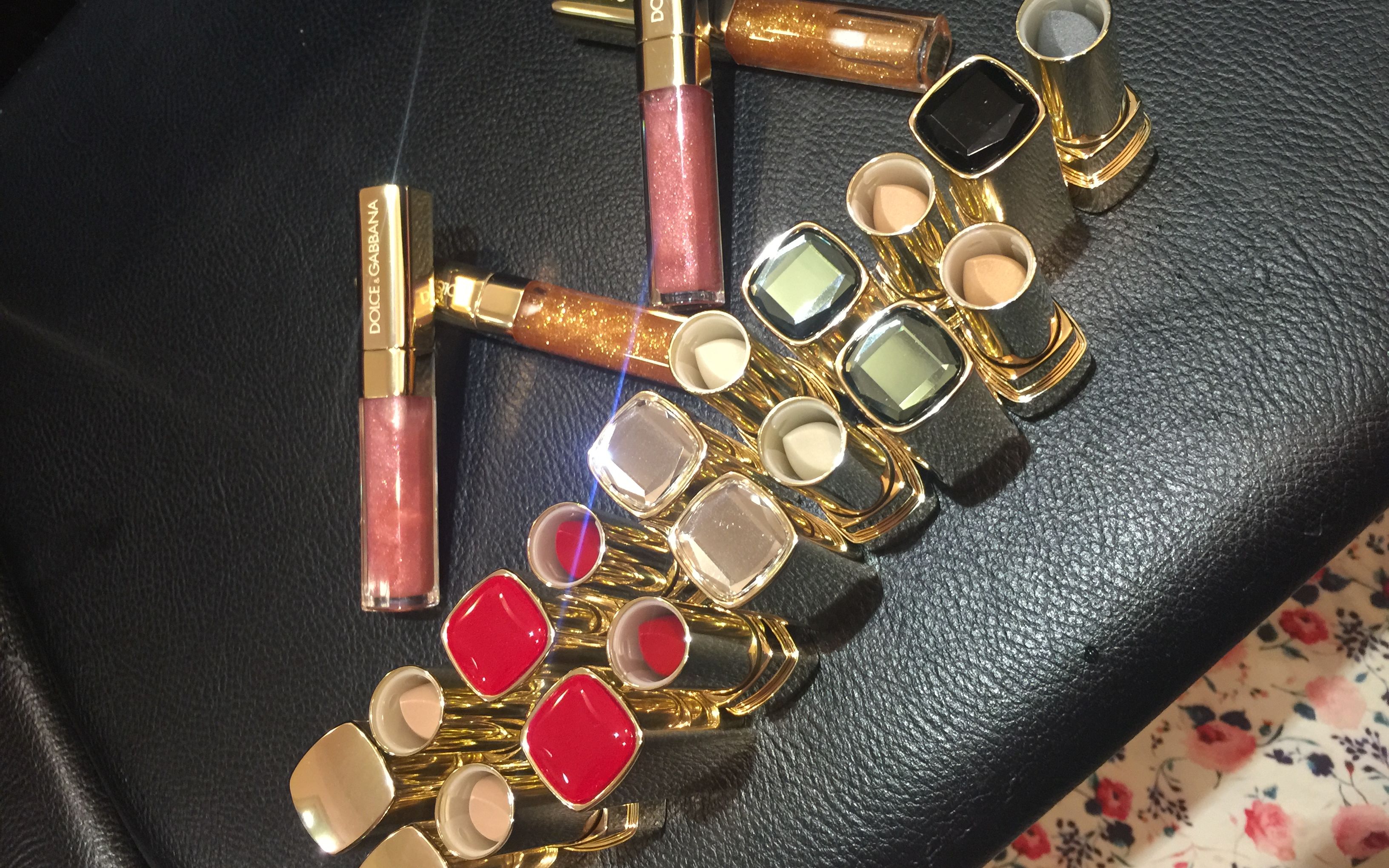 绝版dg杜嘉班纳圣诞限量口红搞笑试色