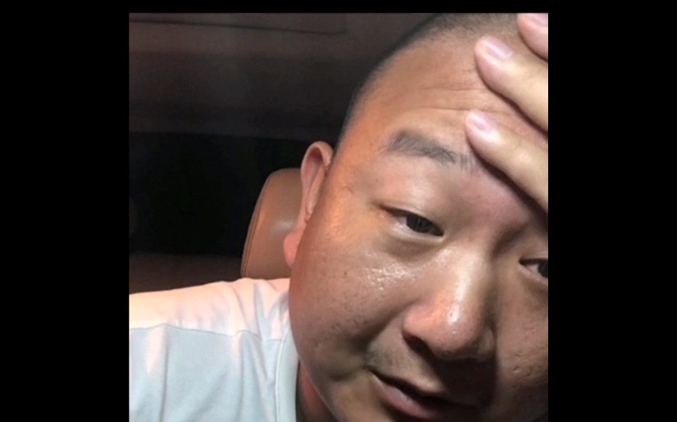 giao哥直播说想起他蹬三轮车的艰苦岁月