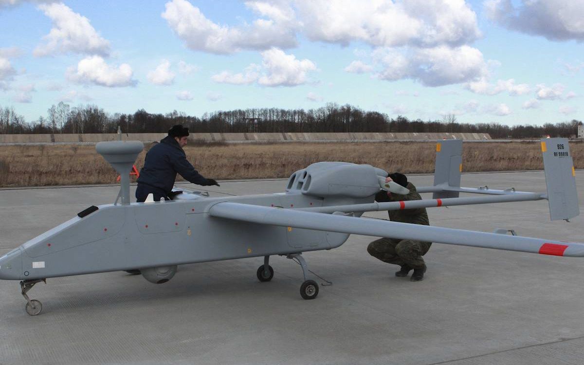 俄罗斯forpost前哨无人机,以色列searcher无人机