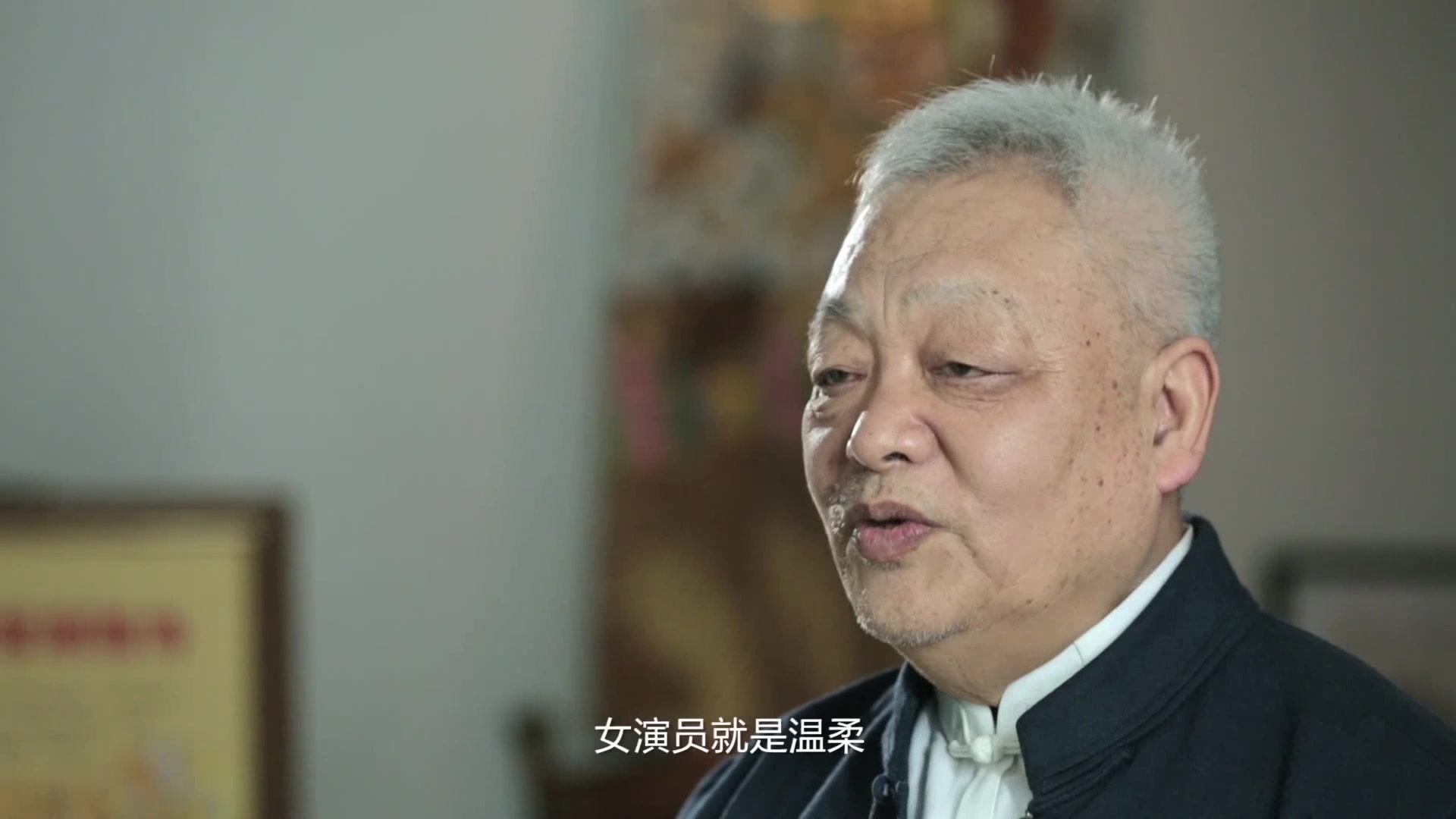 谷雨传统手工艺婺剧戏服他用生命保存下来的图谱使得婺剧能够流传400