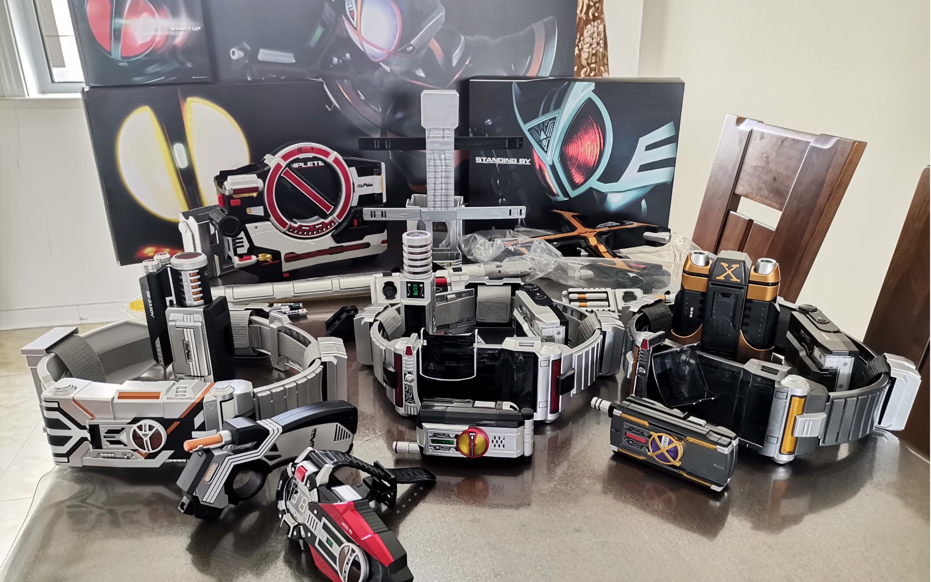 假面骑士555csm腰带凯撒豪华csm集合三骑三条腰带首次合作faiz凯撒