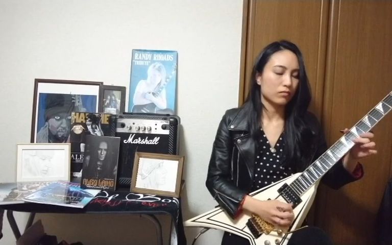 [图]【电吉他】美女吉他手Ozzy Osbourne_Mr.Crowley cover Alexi ver by Saaya