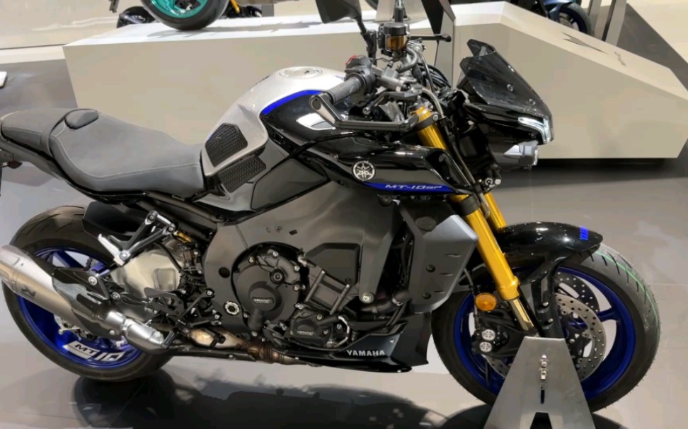 雅马哈 2023款 mt-10 sp,外观很饱满的机车