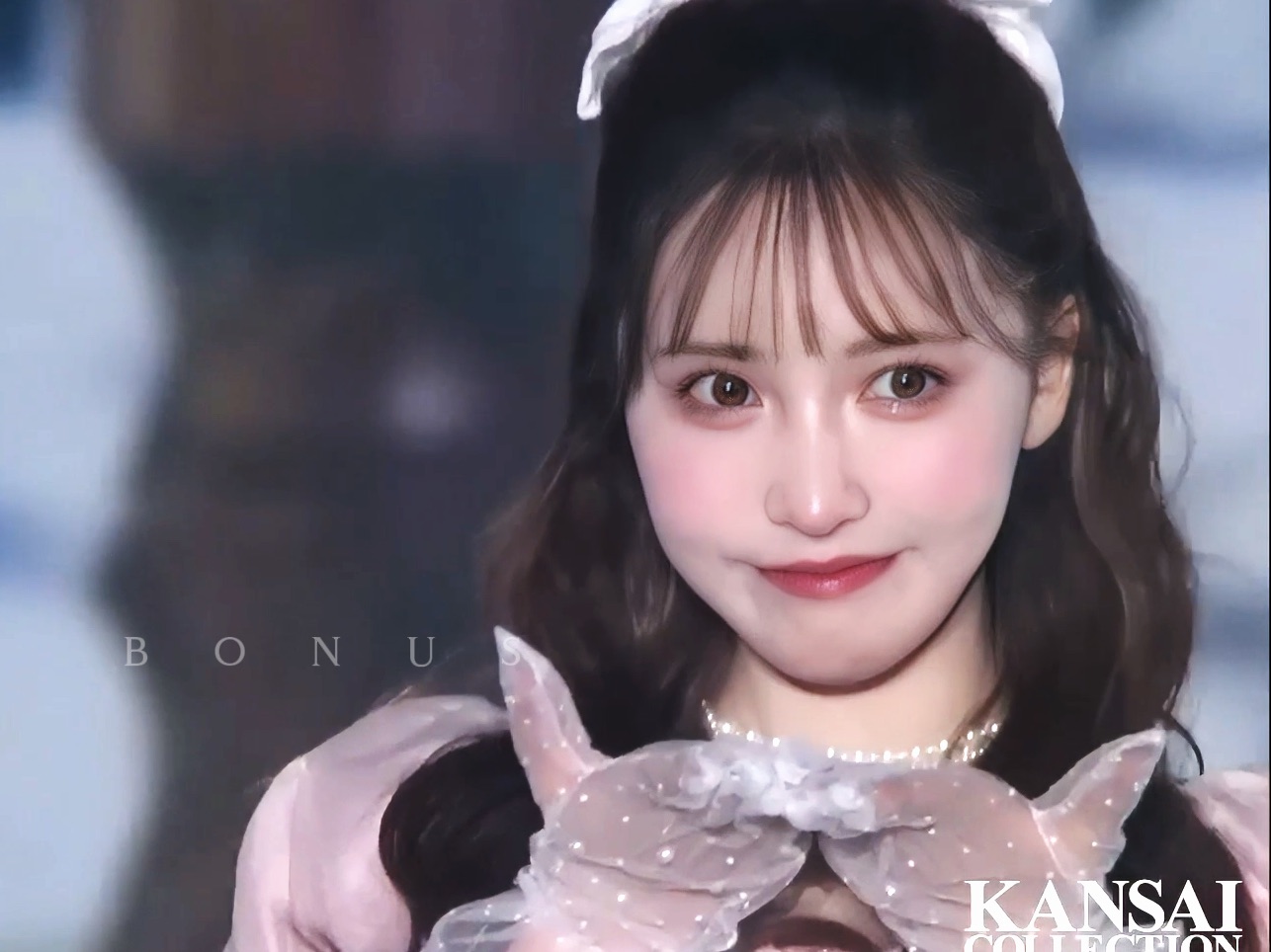 一哭二闹山上悠亚老师在线走秀