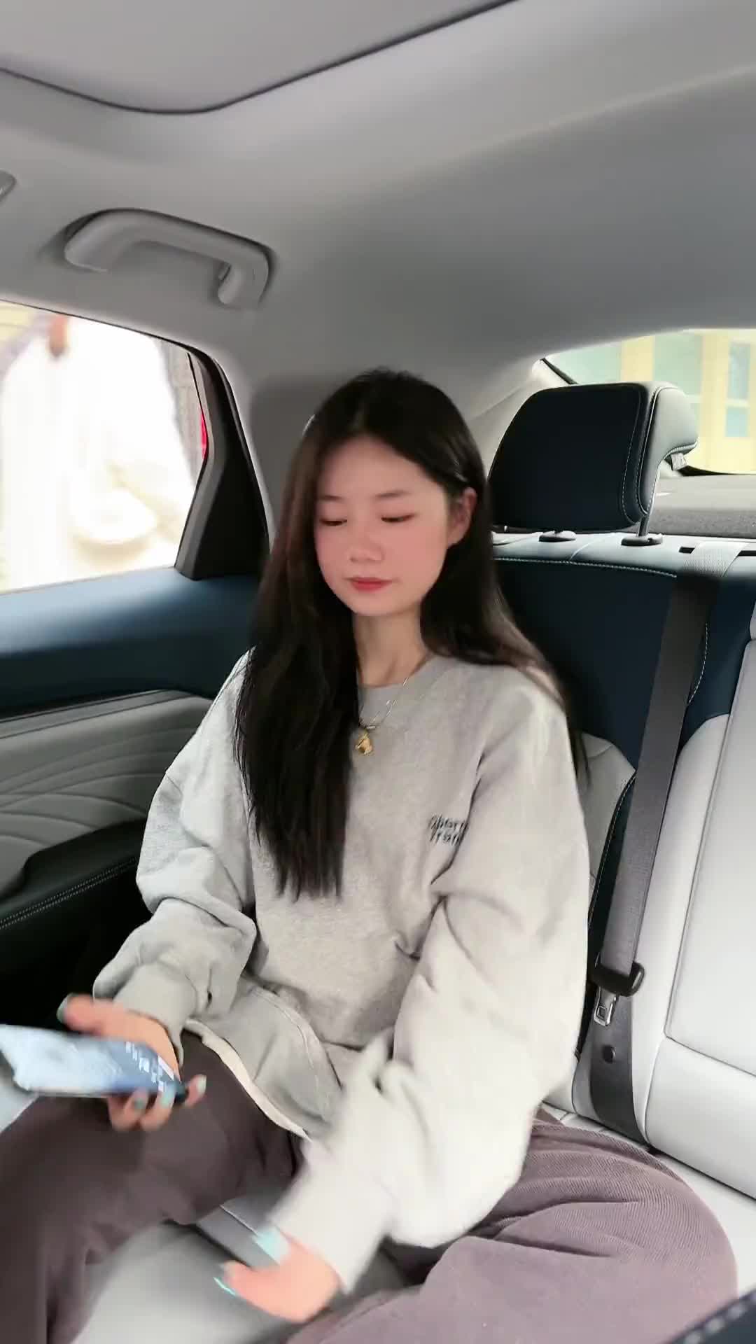 做我们自己做最好的我最好的我车内唱歌无声卡唱歌我叫金旖旎风吟