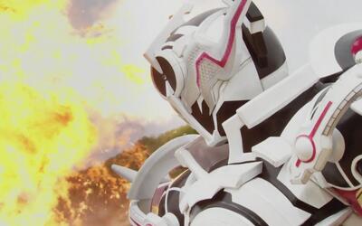 【黑洞】踩点mad假面骑士blackholeevolphase4店长build系列evolto