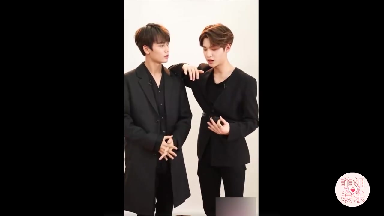 《快乐大本营》ninepercent专场,黄明昊和林彦俊pk土味情话!