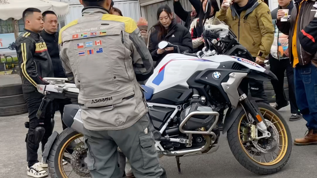 【成都安达机车-杜教练】最新视频已上线,快来围观!