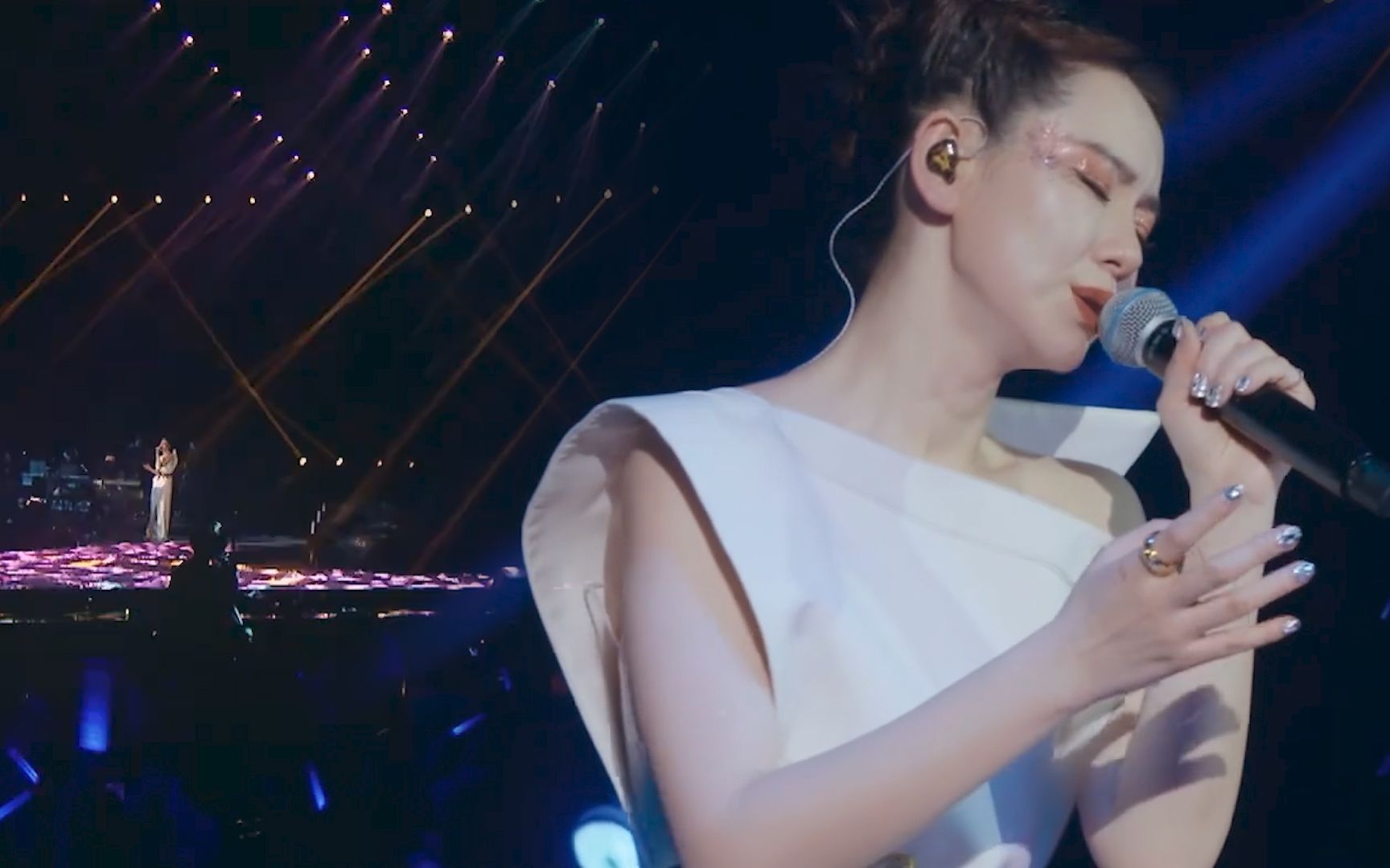 戚薇的歌曲 B站