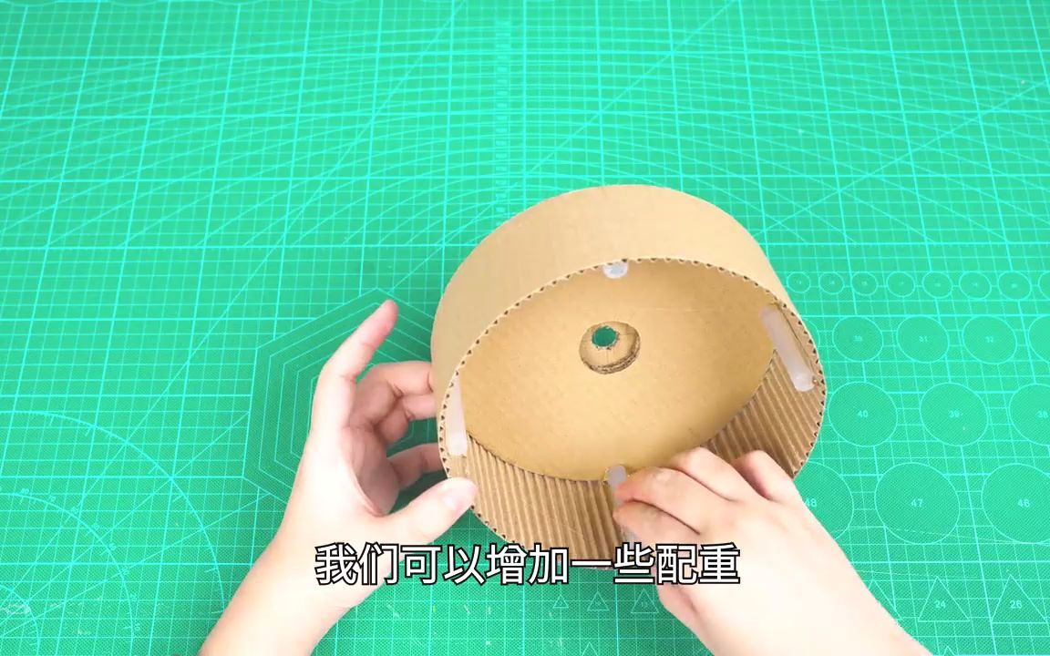 用纸箱自制大奖老虎机，终于成为了天选之人