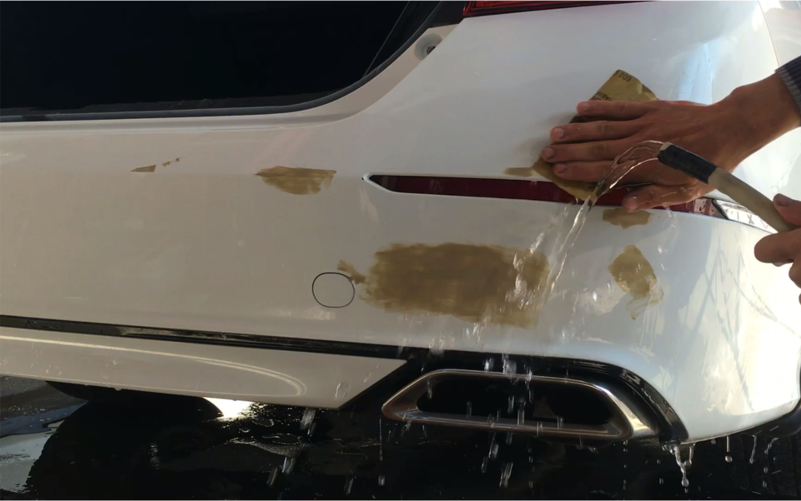 本田雅阁后杠喷漆珍珠白后期最怕有色差200多搞好贵吗