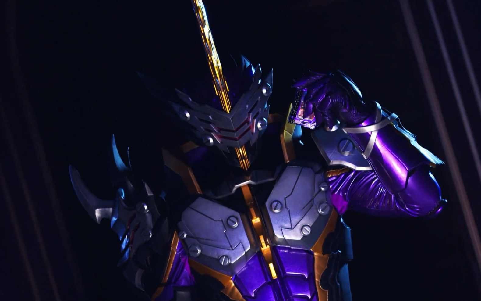 假面骑士王剑(calibur)【 富加宫贤人】战斗合集 中