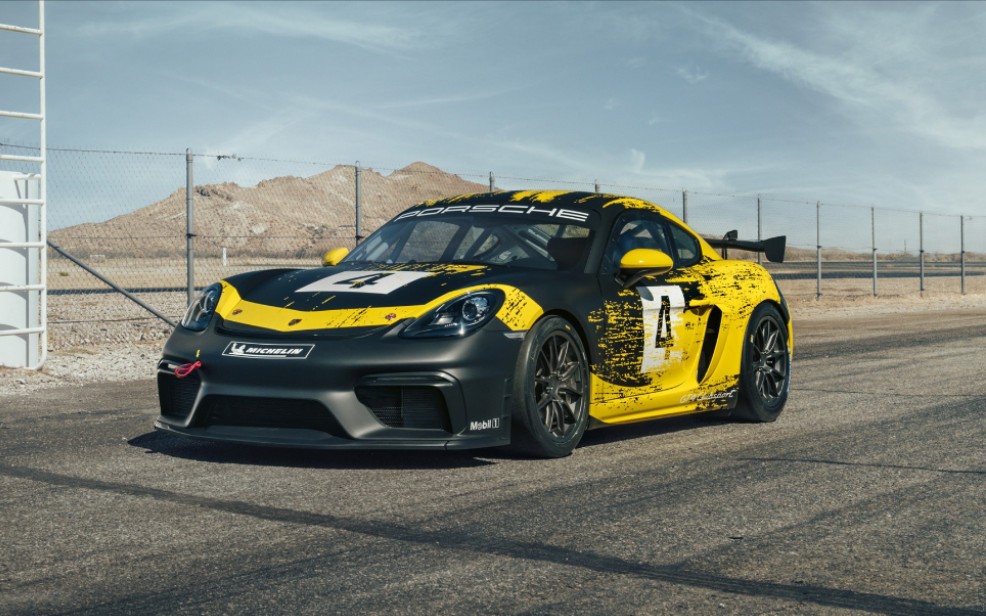 718caymangt4clubsport