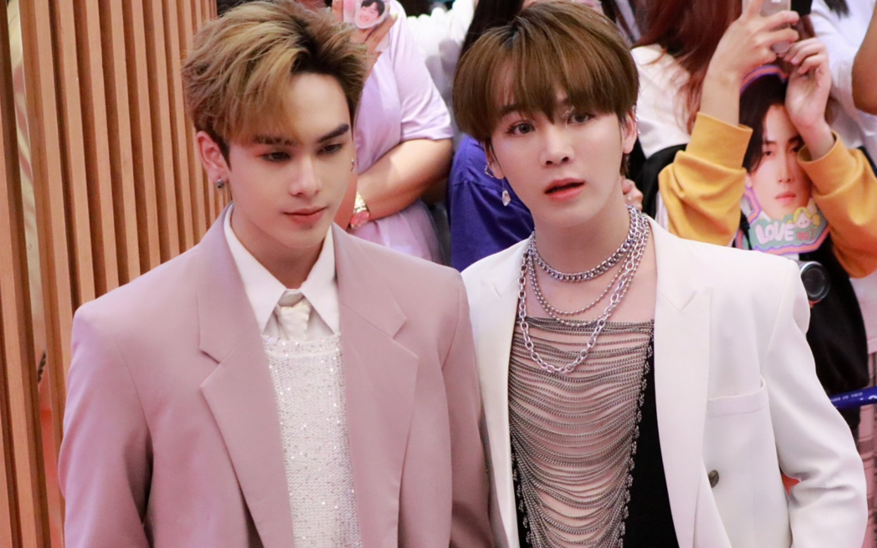 【santaearth】走红毯的小情侣 220917 tiktok awards thailand 2022