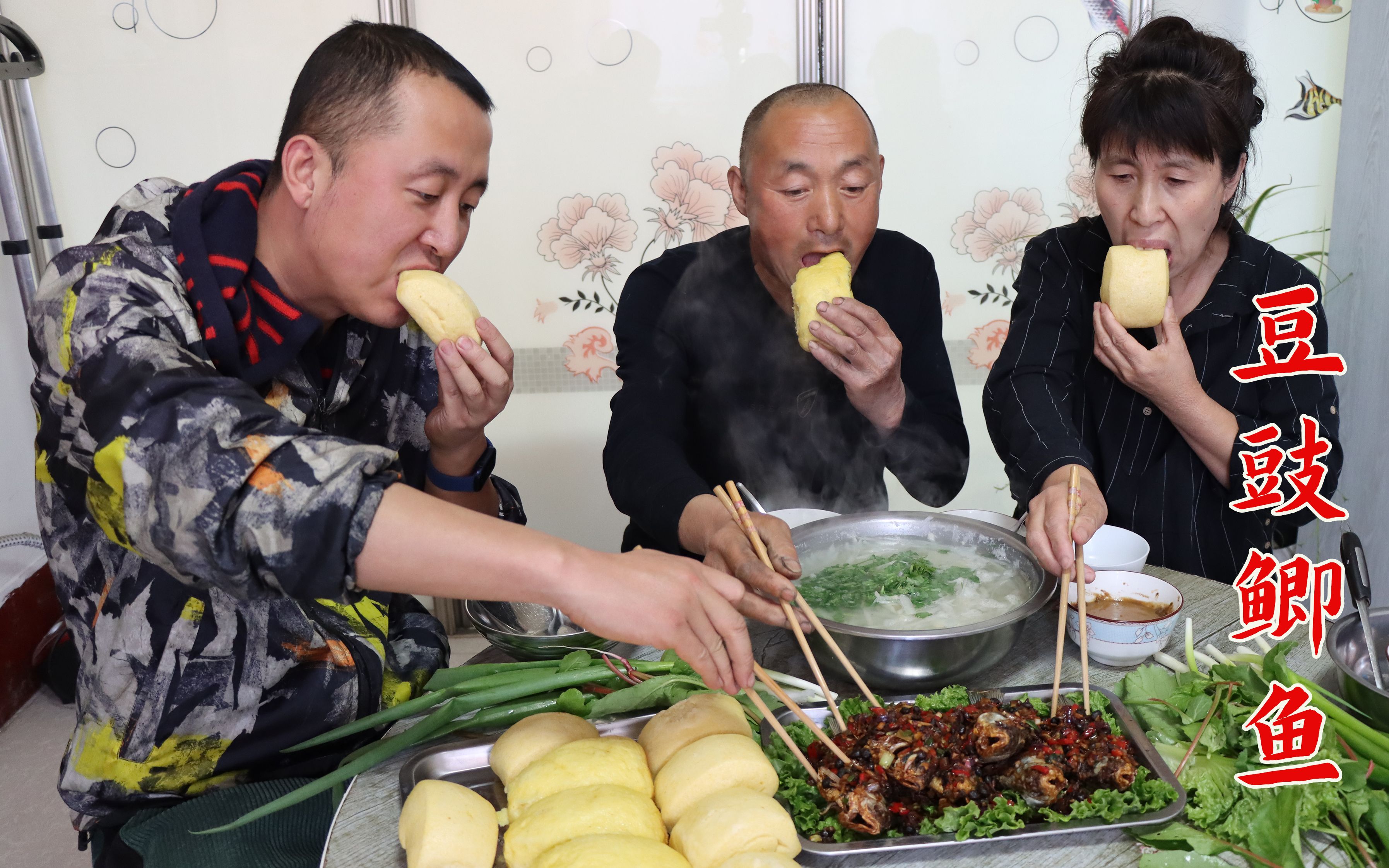 豆豉鲫鱼这么做家人夸你手艺好,酥脆可口,鱼刺都能吃真过瘾哔哩哔哩bilibili