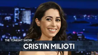 Descargar video: 【双语字幕】【肥伦今夜秀】克里斯汀·米利奥蒂（Cristin Milioti）做客，谈论她的《邪恶女巫》试镜和电视剧《企鹅人》