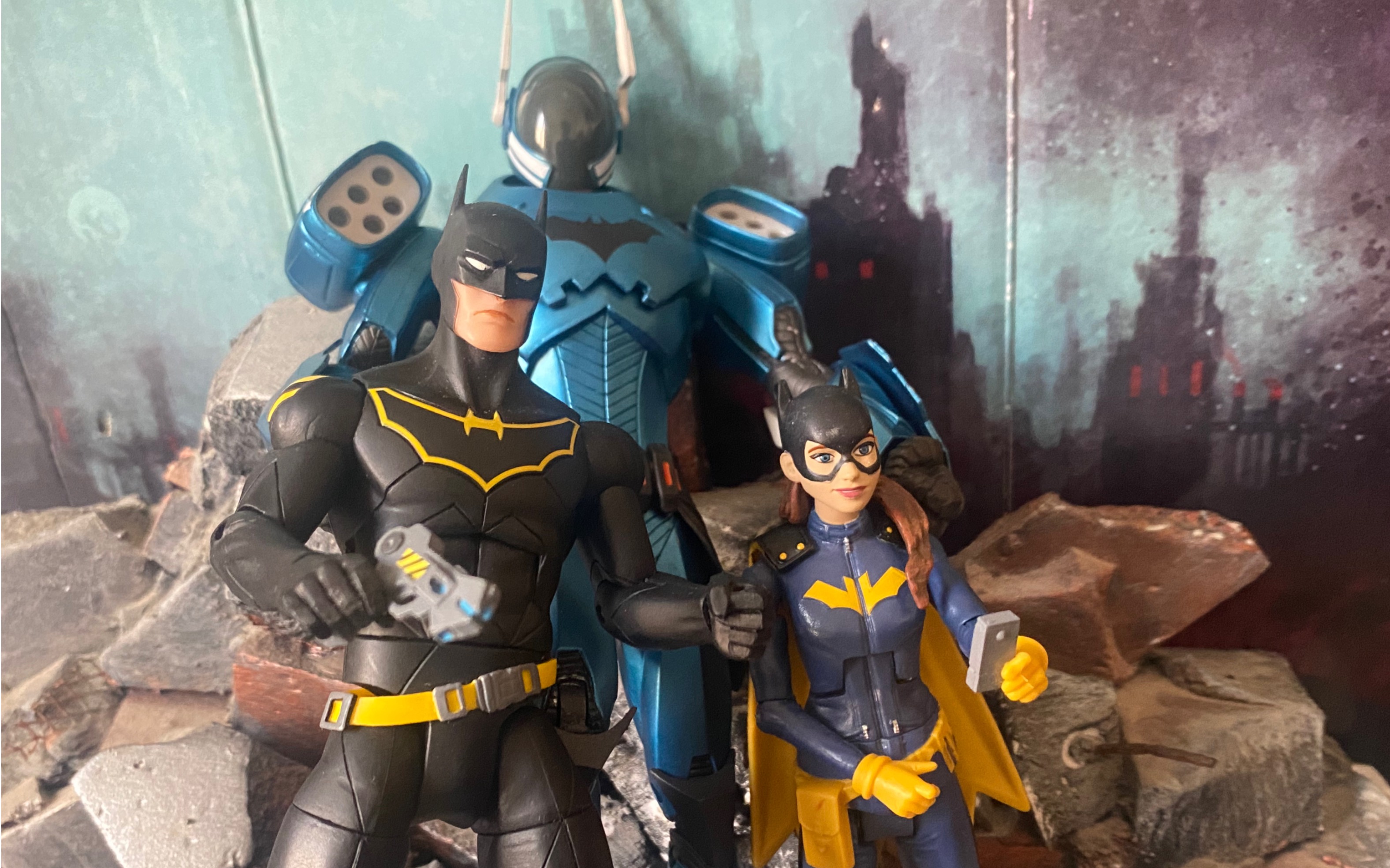 半仙测评之dcd超值套装兔子机甲,戈登蝙蝠侠,美泰蝙蝠少女