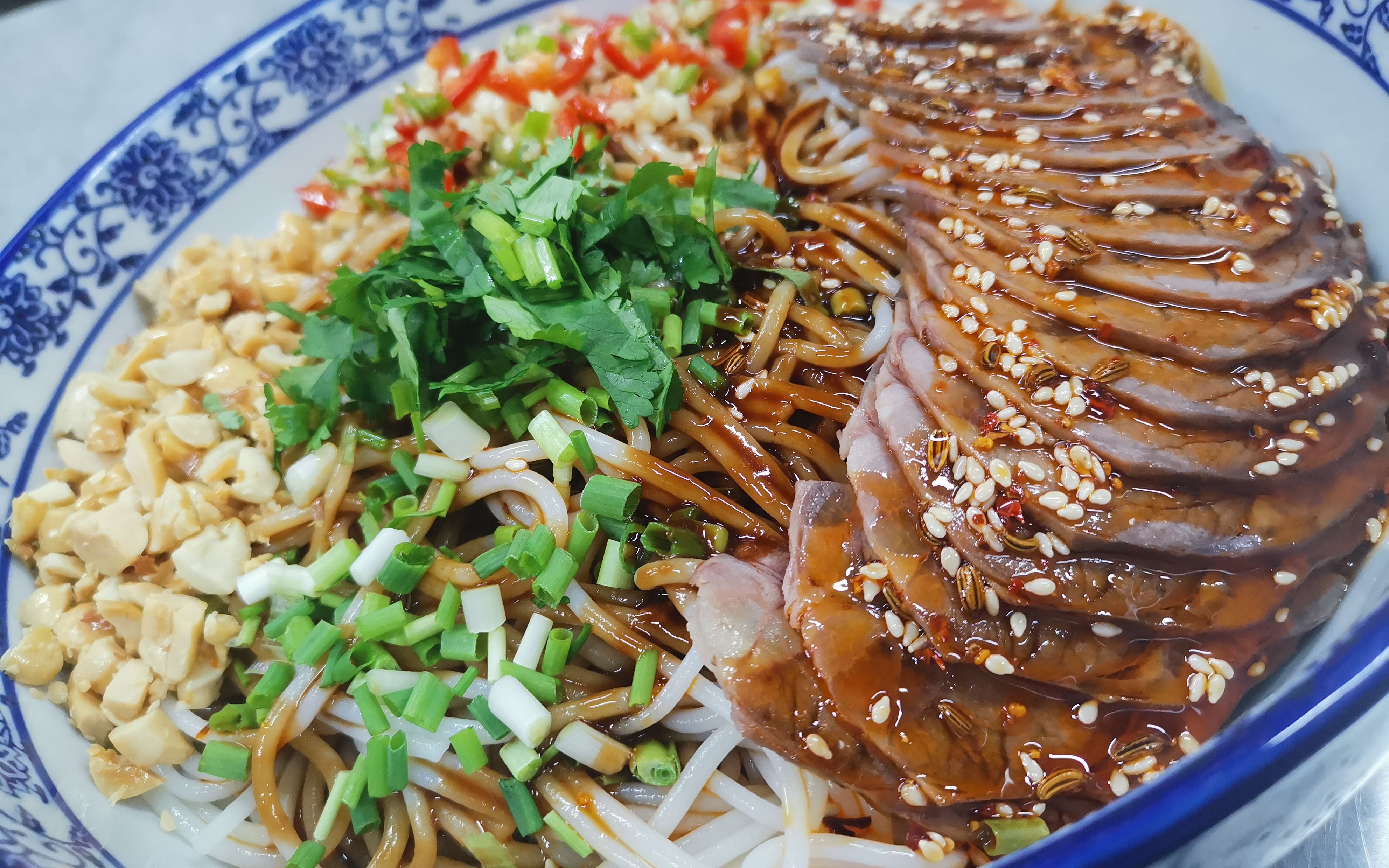 这样的红油拌鞋底也香吧!